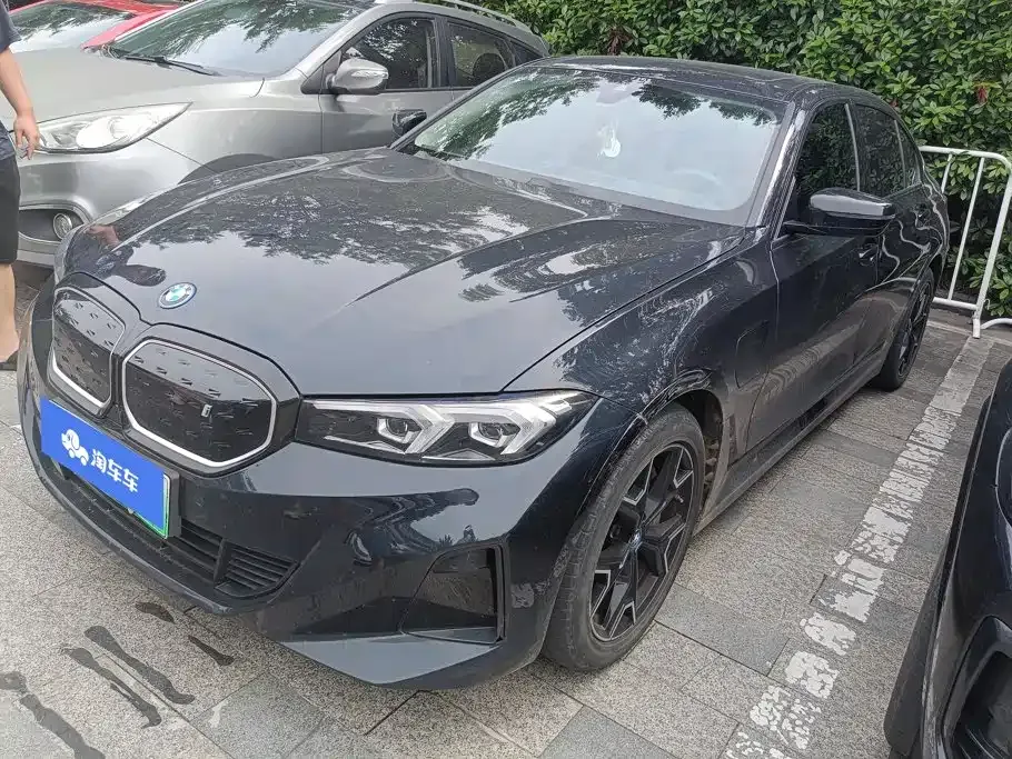 BMW i3 — фото 1