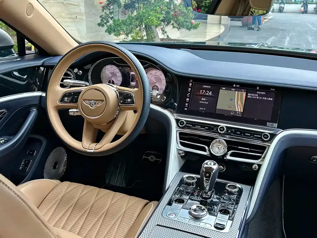 Bentley Flying Spur — фото 7