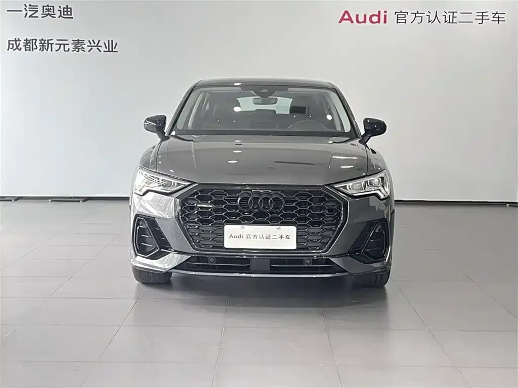 Audi Q3 Sportback — фото 7