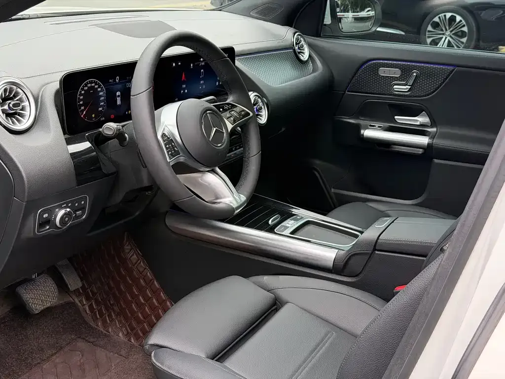 Mercedes-Benz GLA — фото 3