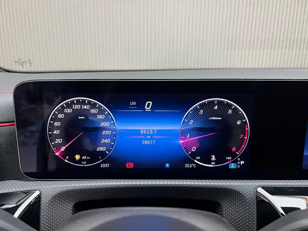 Mercedes-Benz CLA (Import) — фото 6