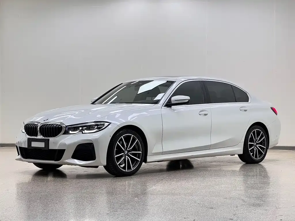 BMW 3 Series — фото 1