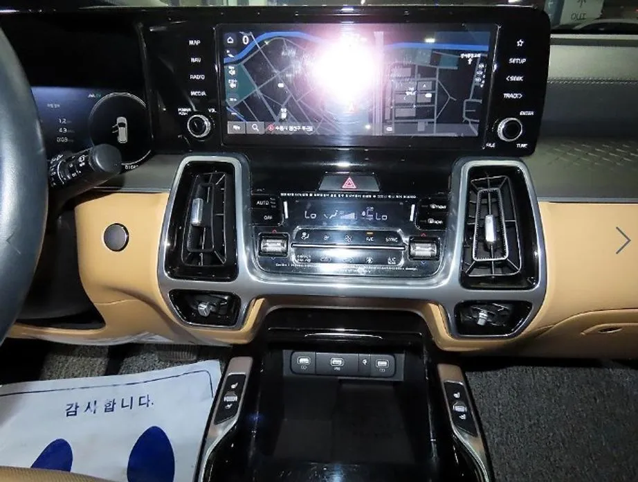 Kia Sorento — фото 3