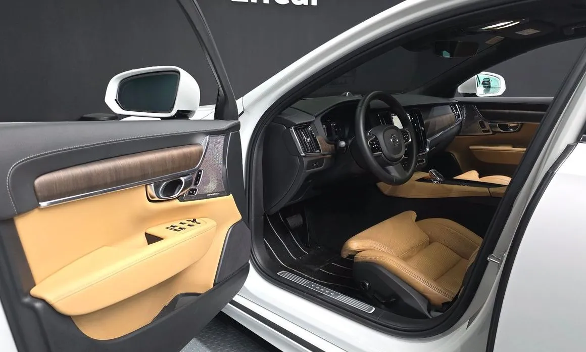 Volvo S90 — фото 9