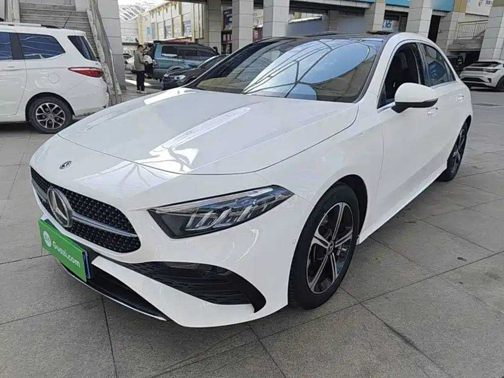 Mercedes-Benz A-Class — фото 1