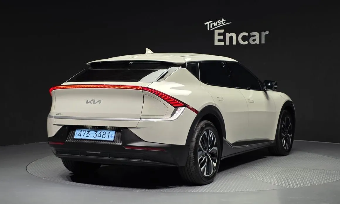 Kia EV6 — фото 2