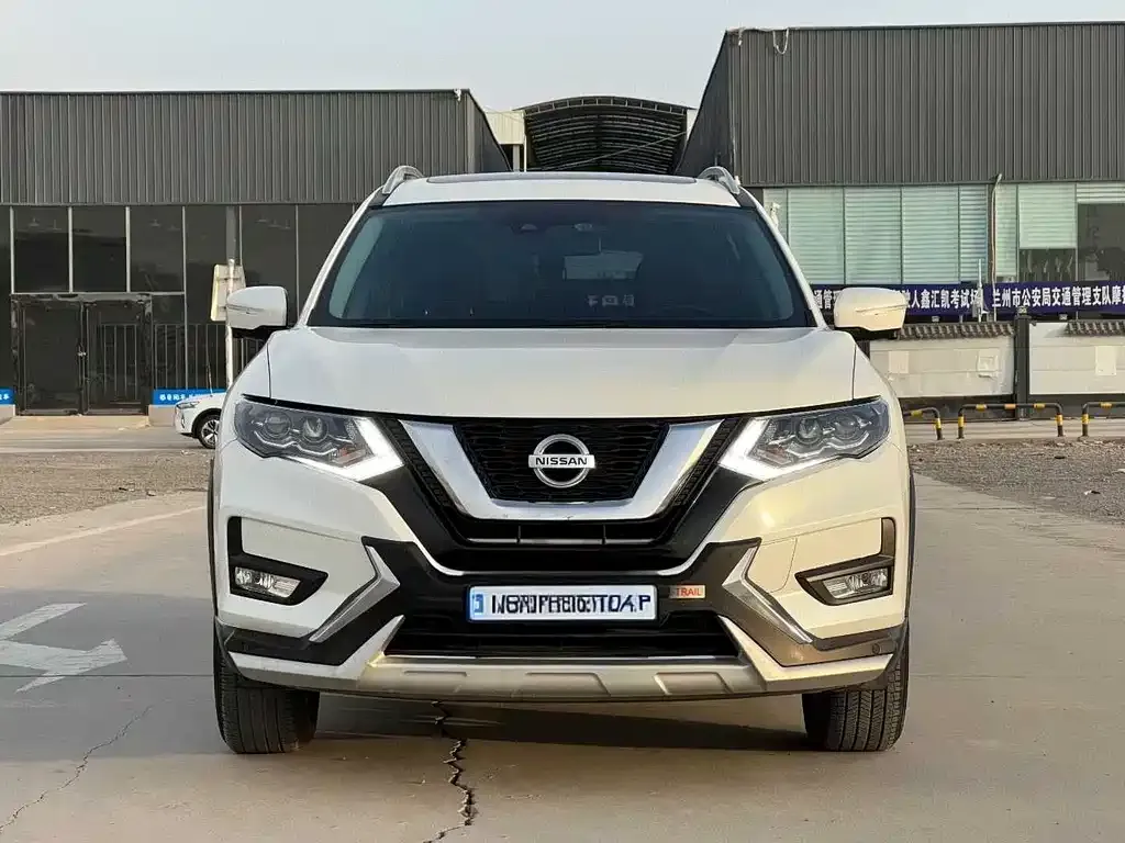Nissan X-Trail — фото 3