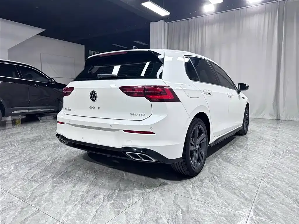 Volkswagen Golf — фото 2