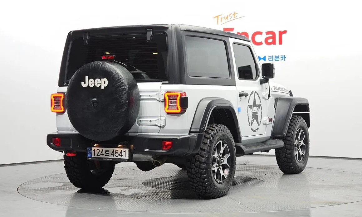 Jeep Wrangler — фото 3