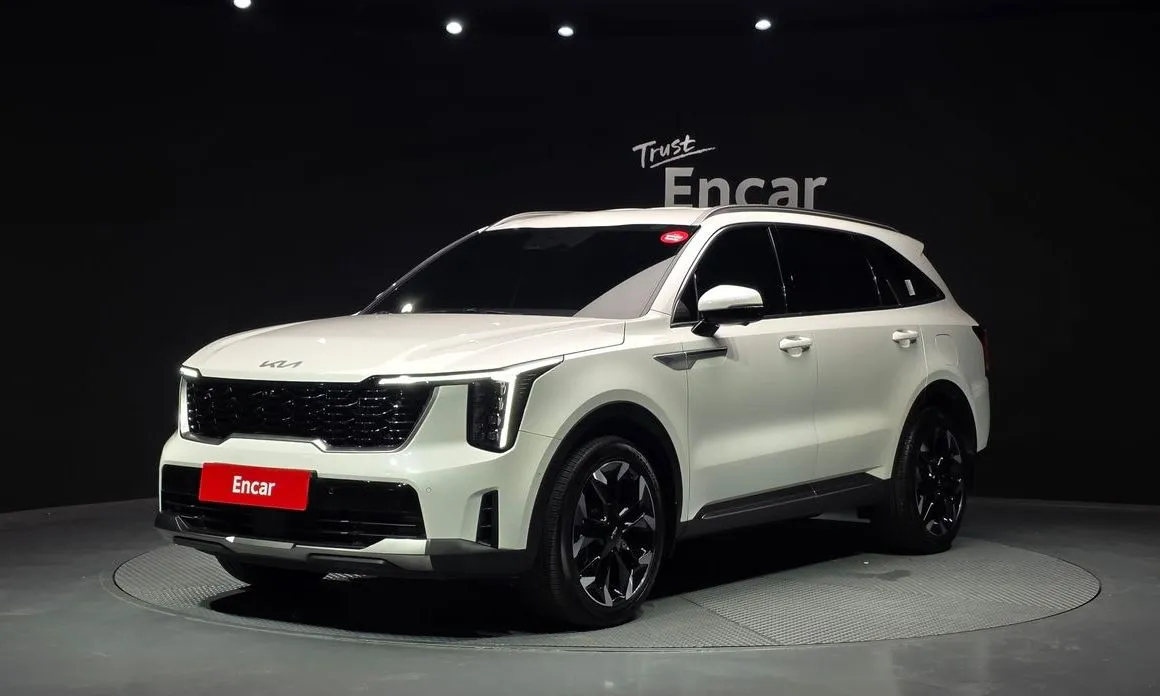 Kia Sorento — фото 1