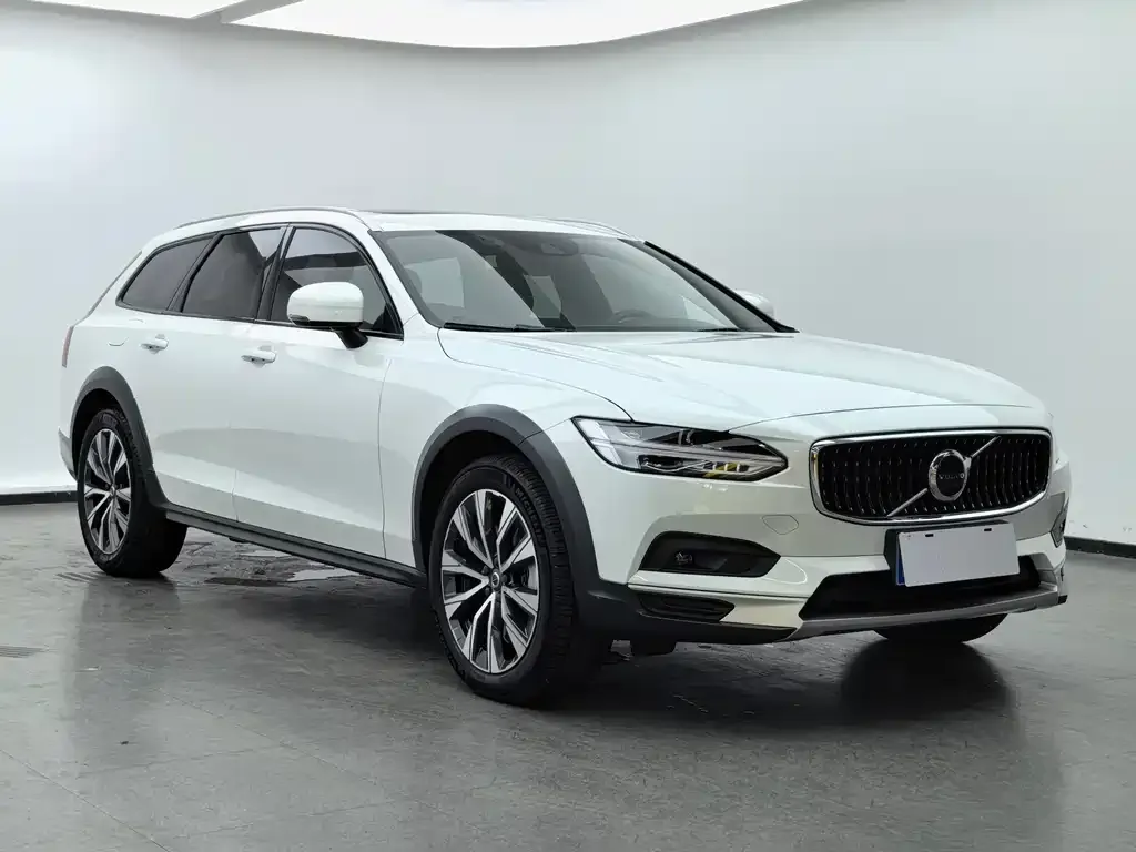 Volvo V90 — фото 9