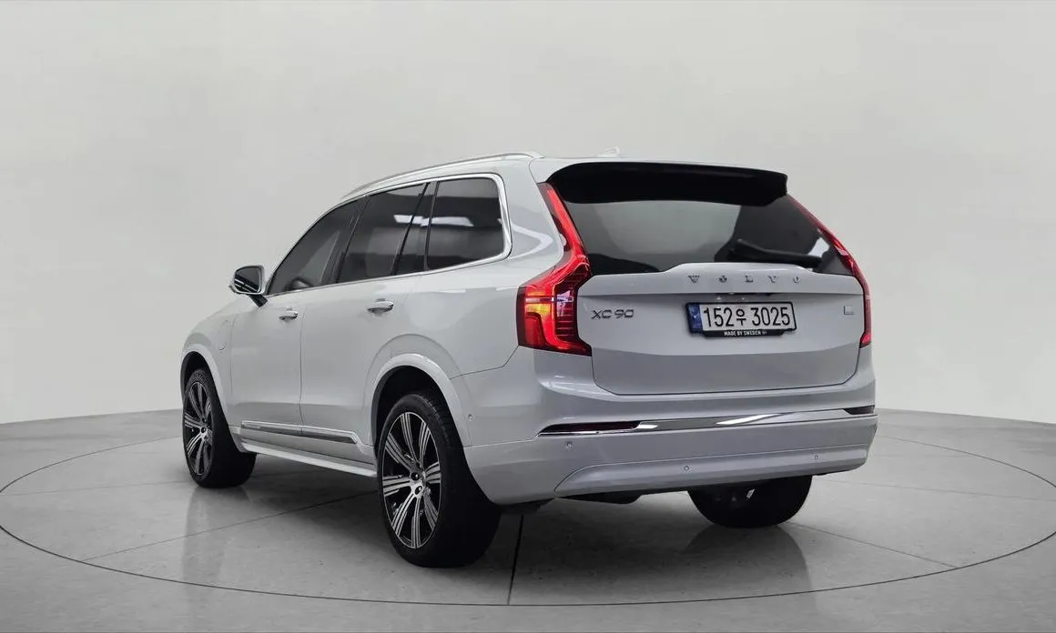 Volvo XC90 — фото 4