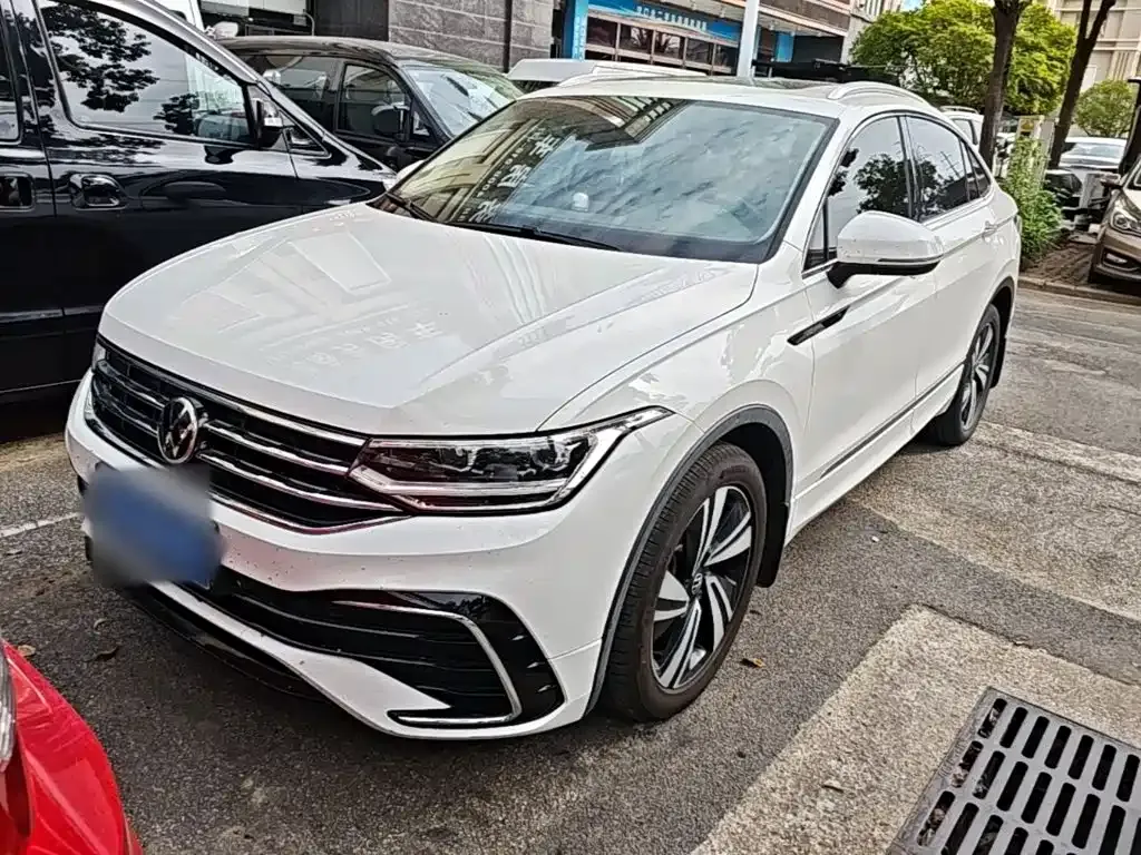 Volkswagen Tiguan X — фото 1