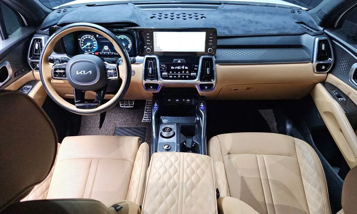 Kia Sorento — фото 10