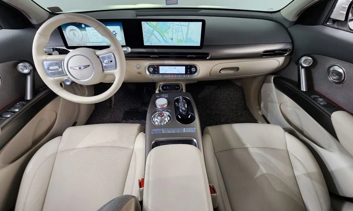 Genesis GV60 — фото 10