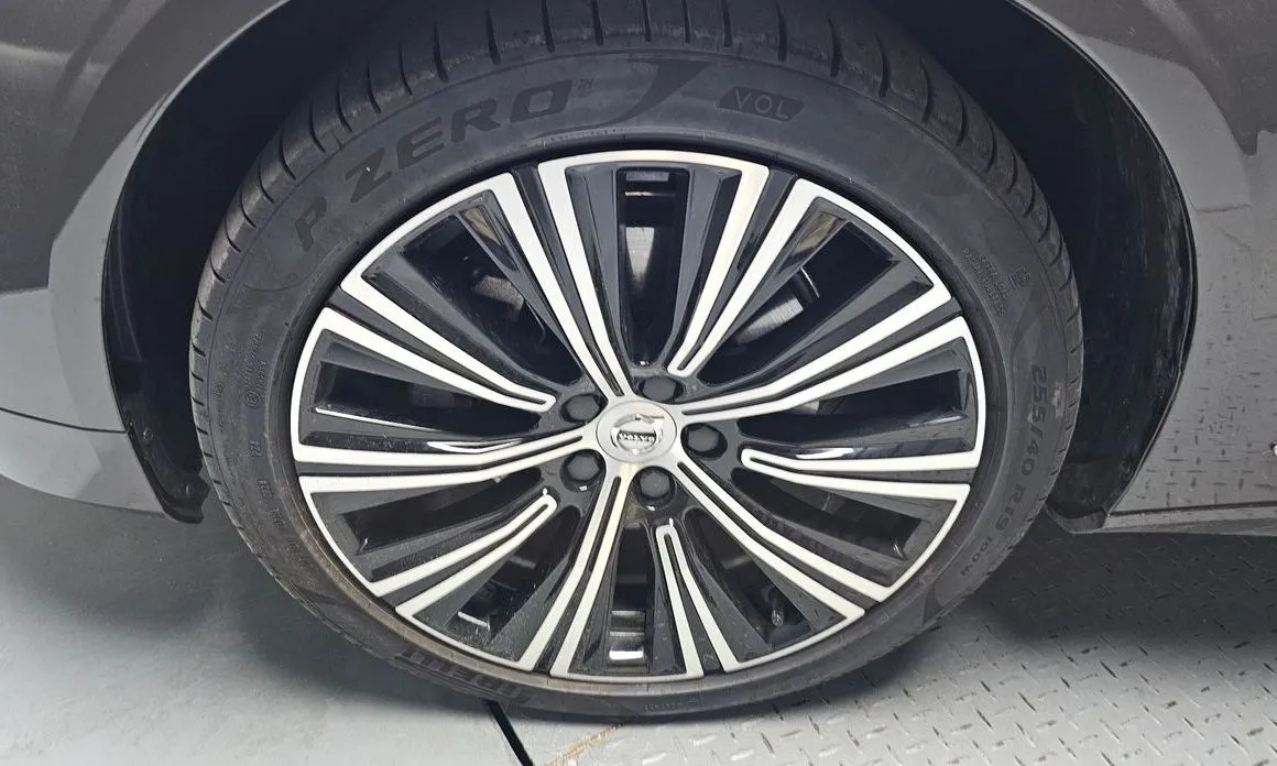 Volvo S90 — фото 4