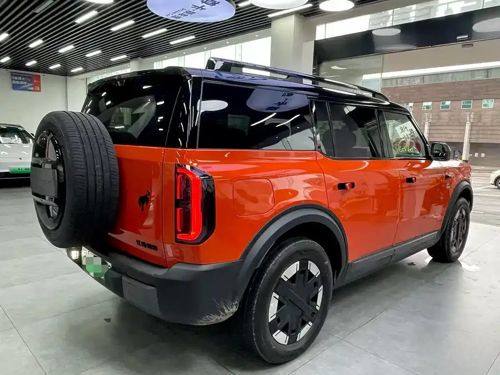Ford Bronco Basecamp — фото 10