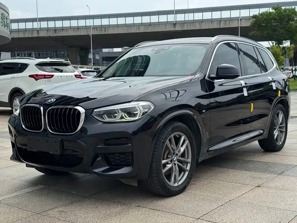 BMW X3 — фото 1