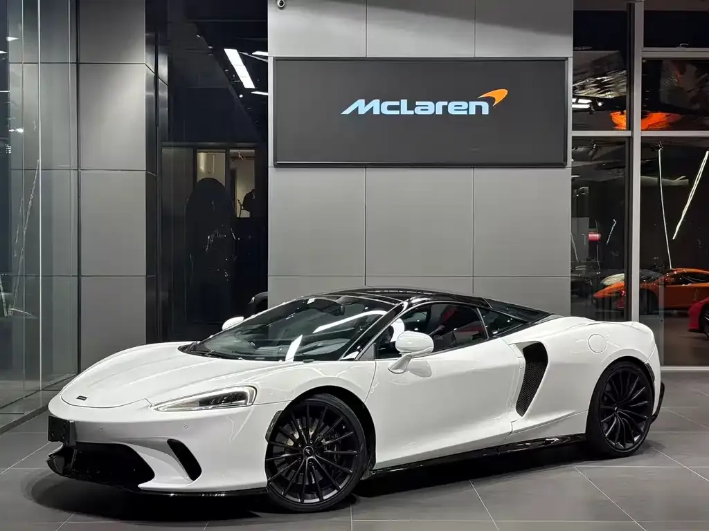 McLaren GT — фото 1