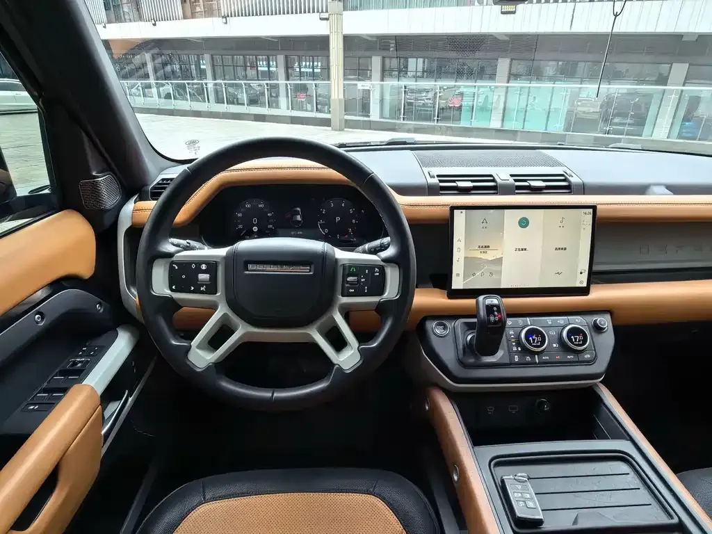 Land Rover Defender — фото 2