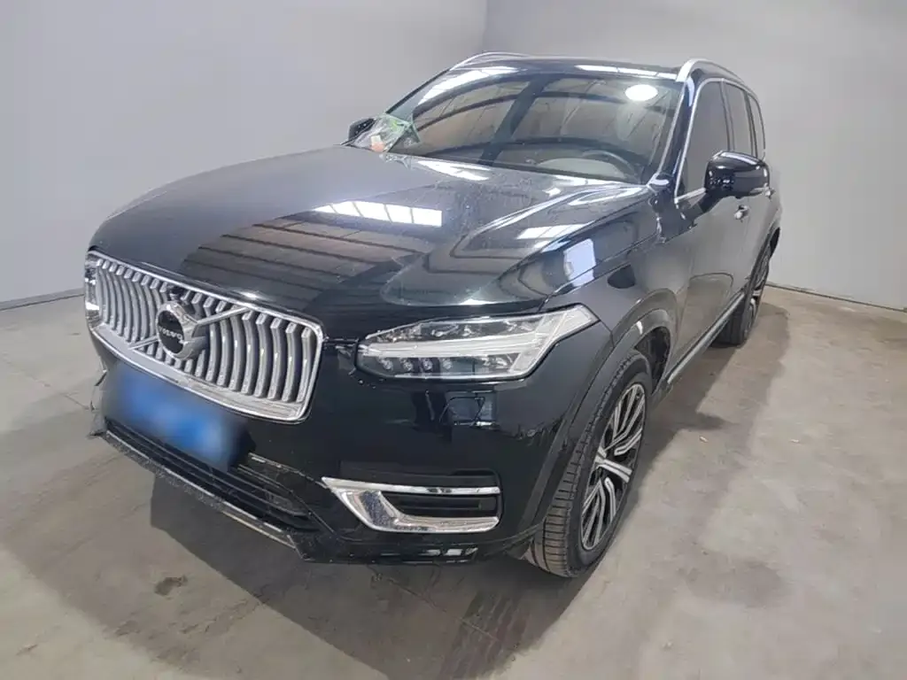 Volvo XC90 — фото 1