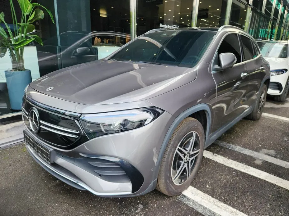 Mercedes-Benz EQA — фото 1