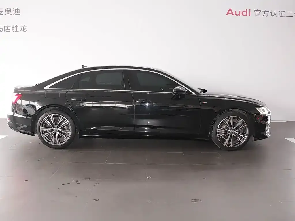 Audi A6L — фото 2