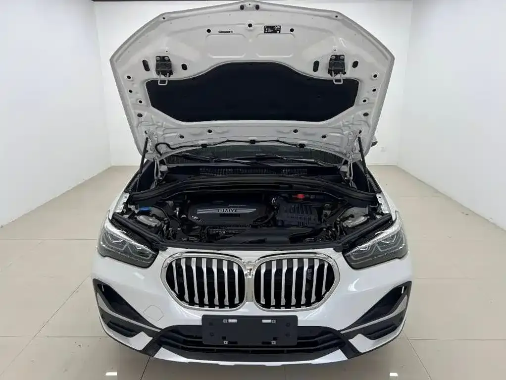 BMW X1 — фото 10