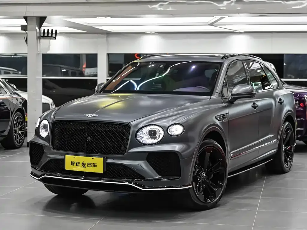 Bentley Bentayga — фото 1