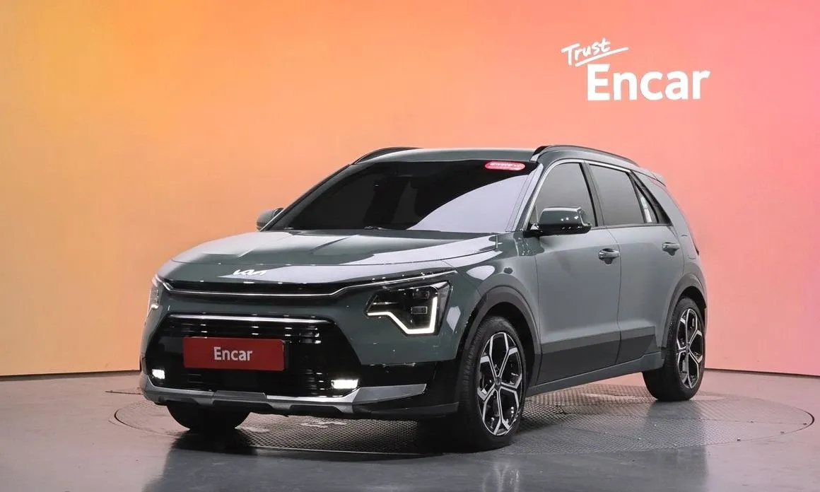 Kia Niro — фото 1