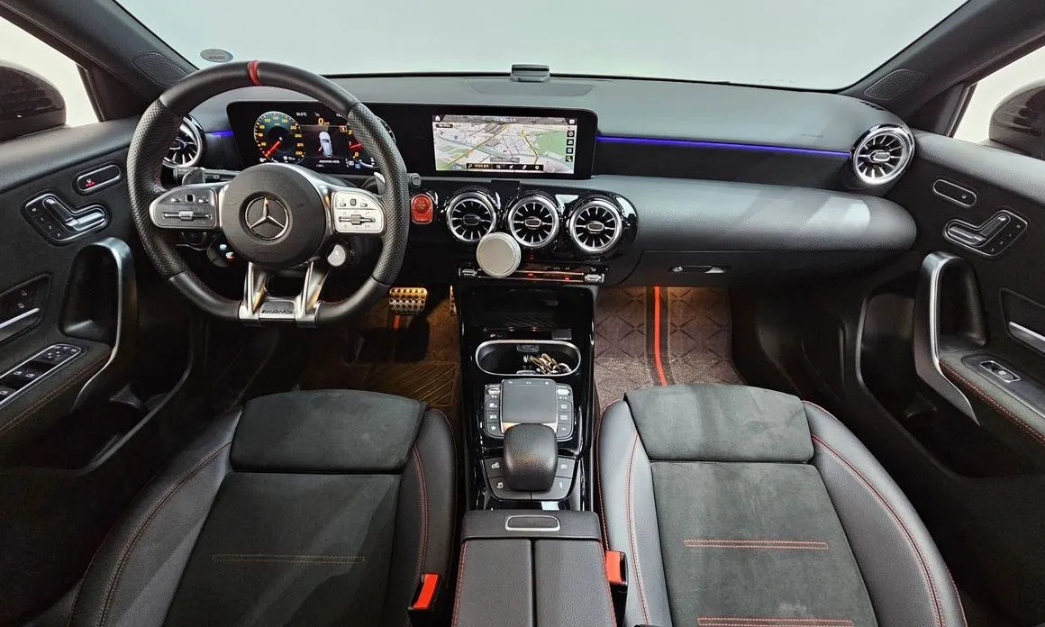 Mercedes-Benz A-Class — фото 10