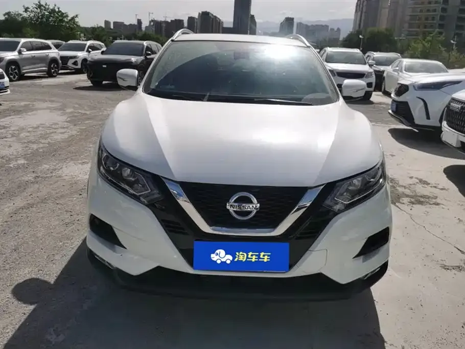 Nissan Qashqai — фото 5