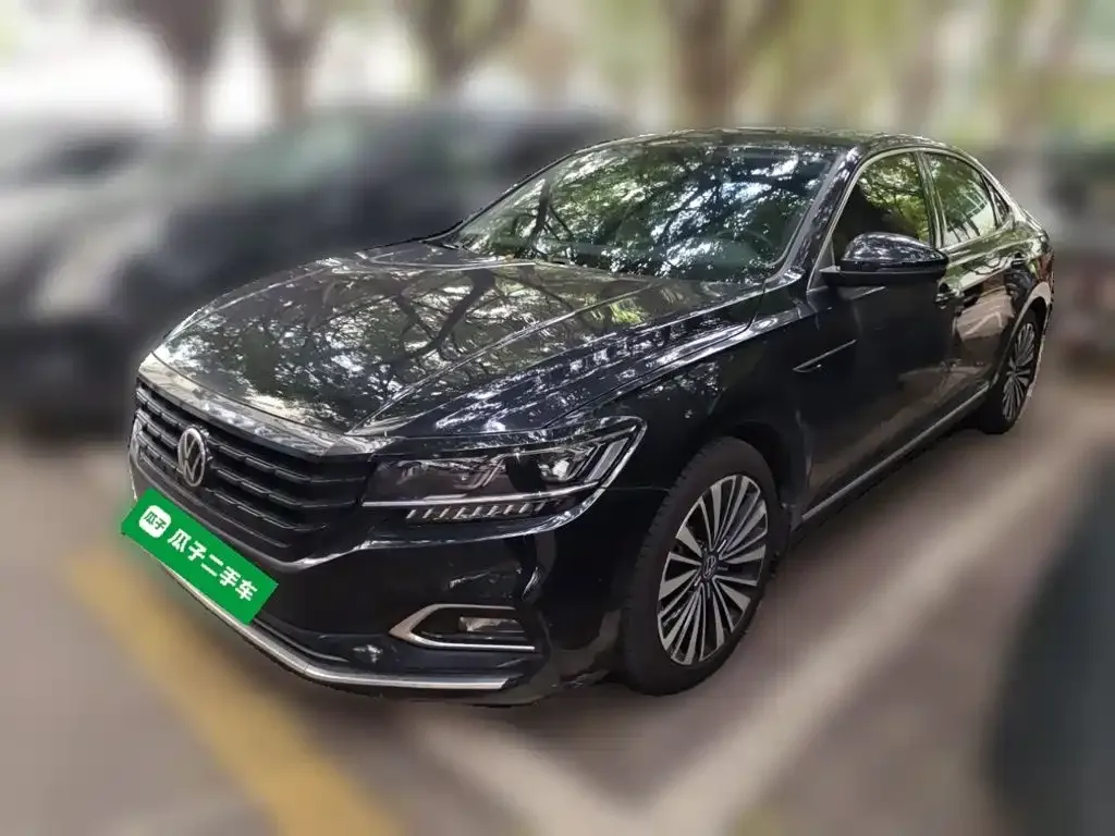 Volkswagen Passat — фото 6