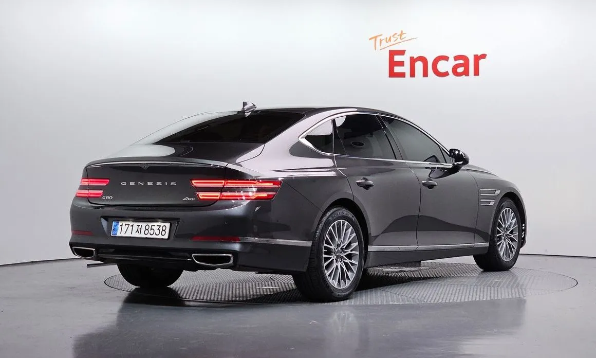 Genesis G80 — фото 10