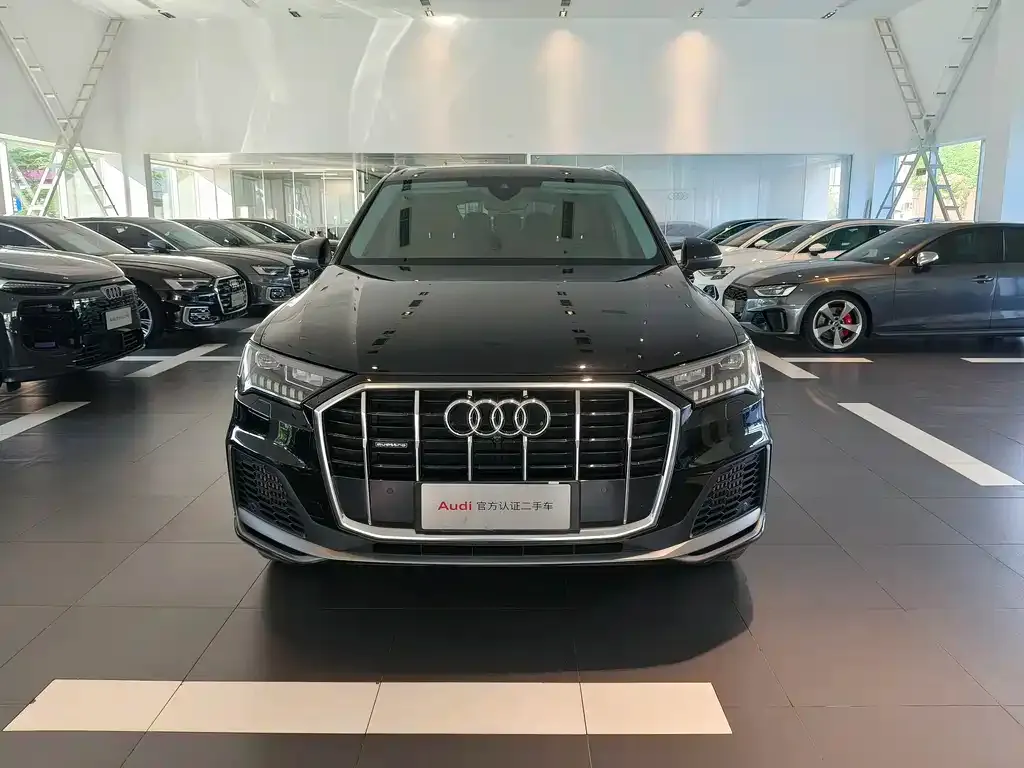 Audi Q7 — фото 3