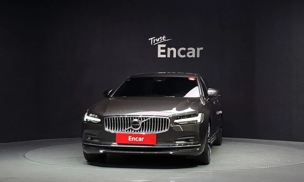Volvo S90 — фото 10