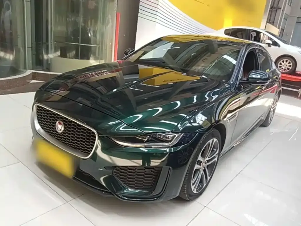 Jaguar XEL — фото 1
