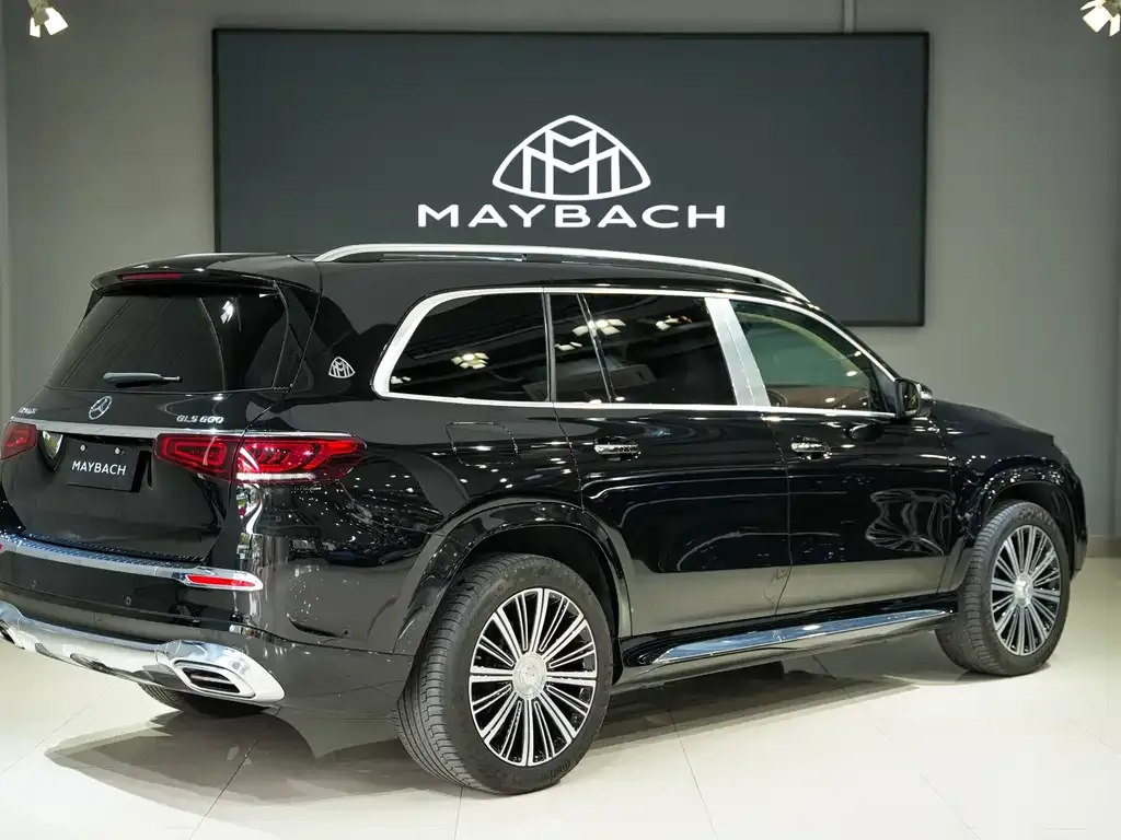 Mercedes-Benz GLS — фото 9