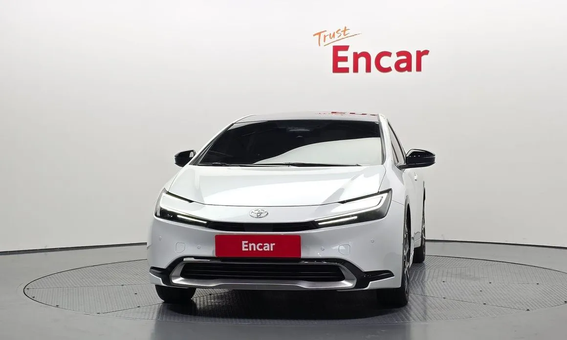 Toyota Prius — фото 2