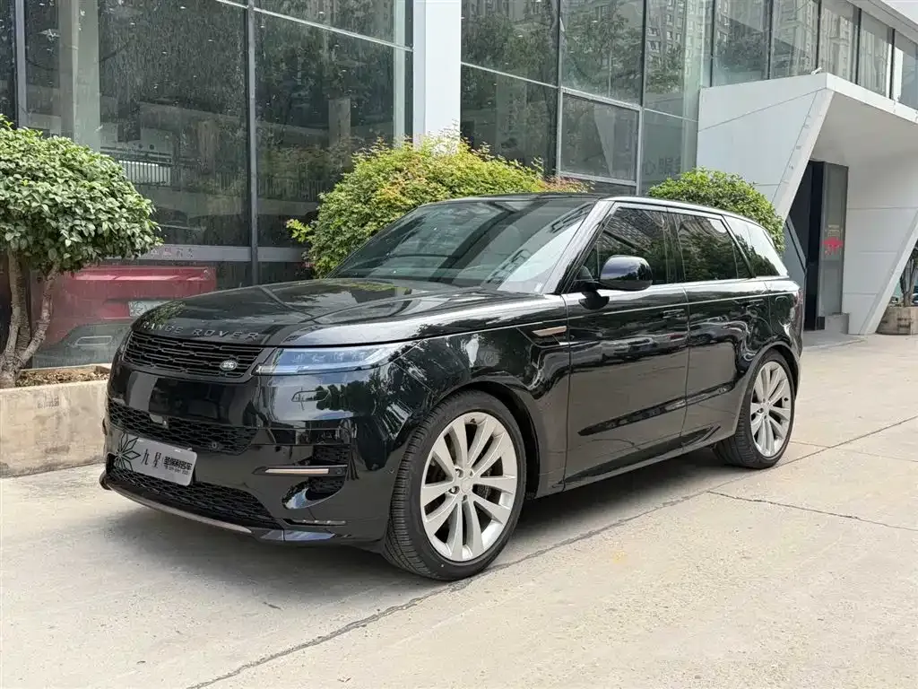Land Rover Sport PHEV — фото 1