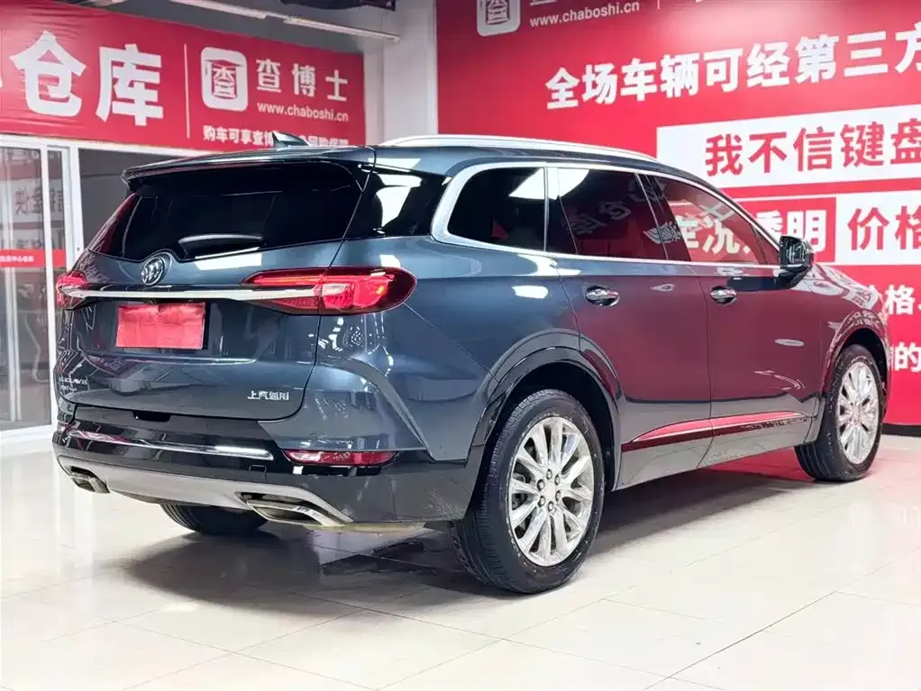 Buick Enclave — фото 6