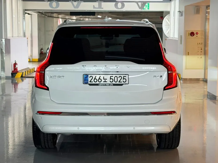 Volvo XC90 — фото 4