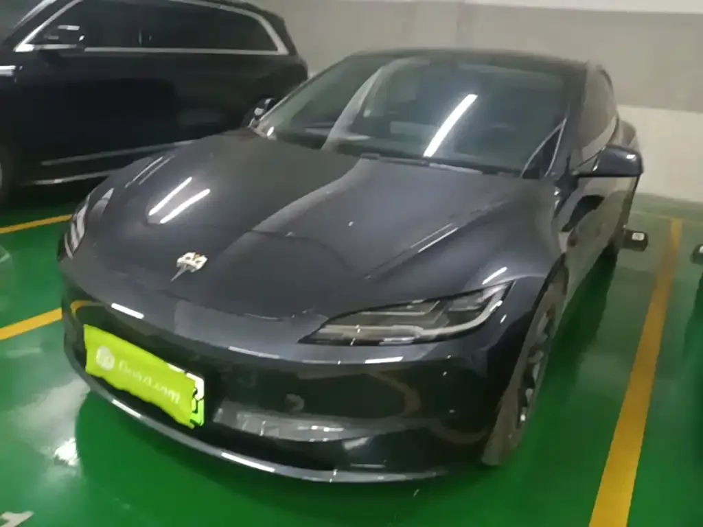 Tesla Model 3 — фото 4