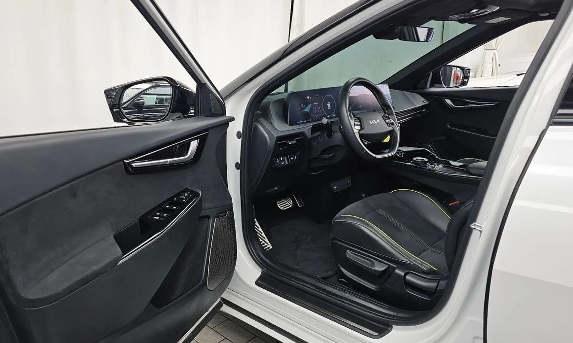 Kia EV6 — фото 2