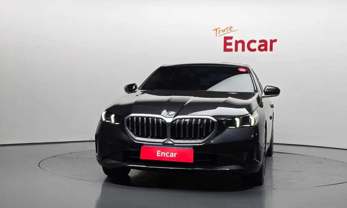 BMW i5 — фото 6