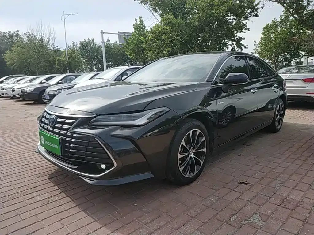 Toyota Avalon — фото 10