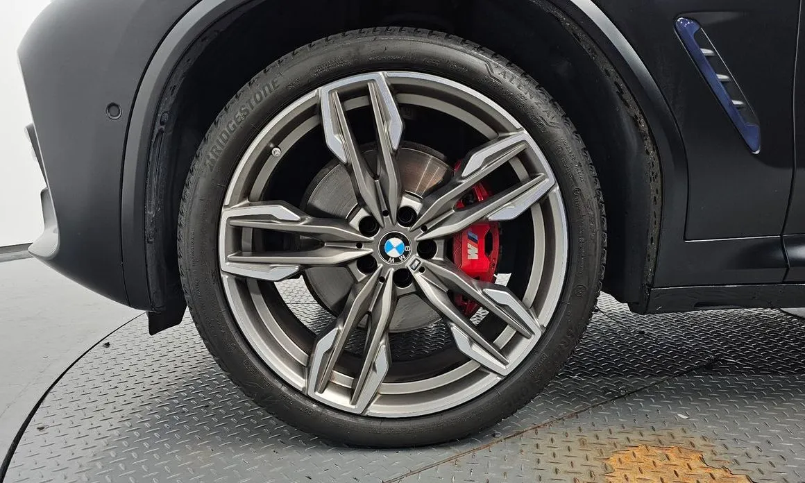 BMW X4 — фото 10