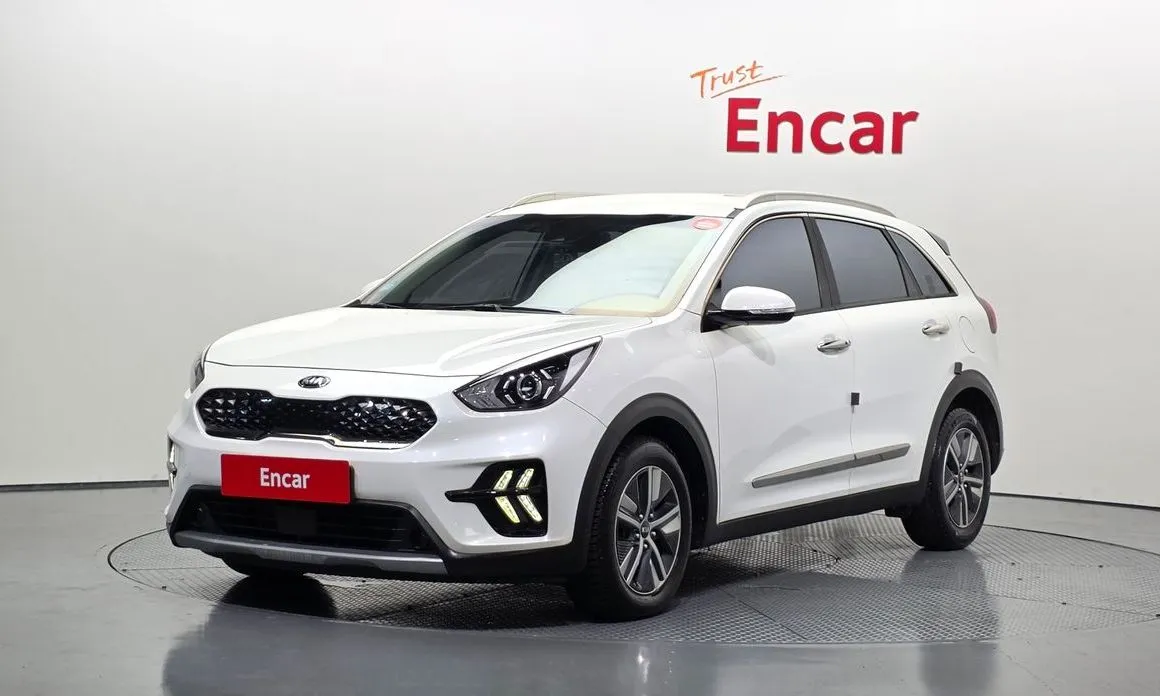 Kia Niro — фото 1