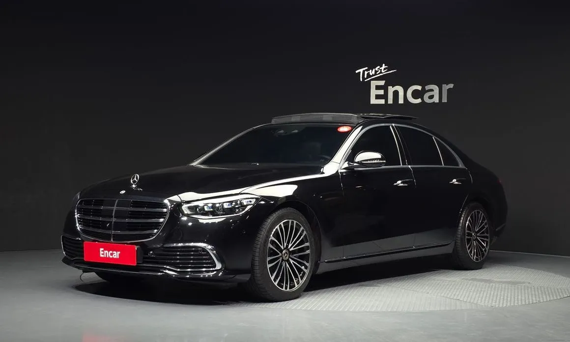 Mercedes-Benz S-Class — фото 1