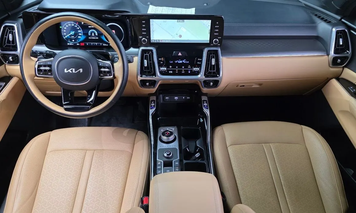Kia Sorento — фото 10
